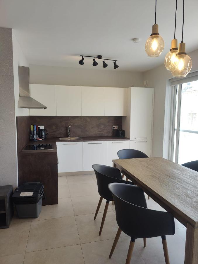 Gzira, 2 Bedroom Apartment Exterior photo